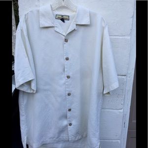 EUC Tommy Bahama 100% silk shirt